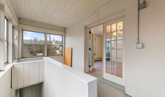 28 Central Sq, Bristol, NH 03222