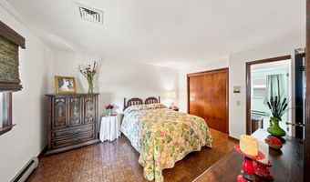 20 Wendell Dr, Albany, NY 12205