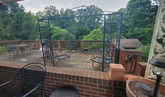 1359 Longview Dr, Bassett, VA 24055