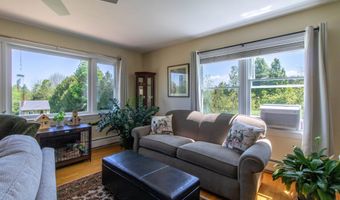 938 Stevens Rd, Barton, VT 05822