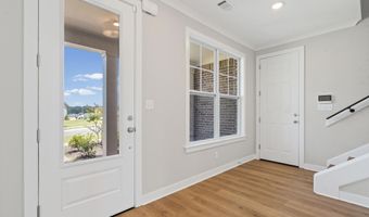 5835 LINDEN OAK Dr E, Arlington, TN 38002