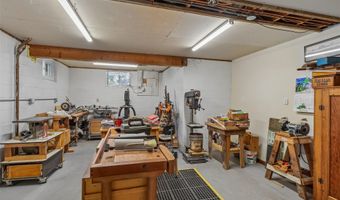 416 N 11th Street Pl, Adel, IA 50003