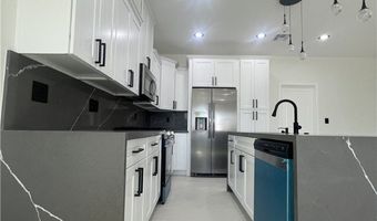 949 Harbor Dr, Bullhead City, AZ 86442