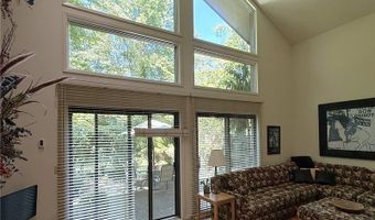 438-73 Cedar Rdg, Aurora, OH 44202