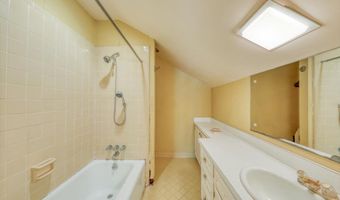 509 E Mitchell St, Adel, GA 31620
