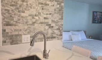 445 Seaside Ave 1617, Honolulu, HI 96815