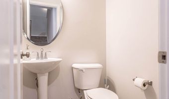 101 Bluegrass Ct, Aberdeen, NC 28315