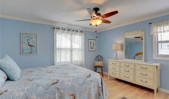 943 Pecan Cir, Barefoot Bay, FL 32976