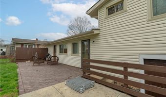 2435 Eastern Ave, Alliance, OH 44601