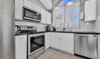 1738 Highview Circle Ct, Ballwin, MO 63021
