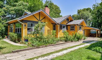 920 Clark Ave, Ames, IA 50010