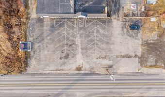 1567 Hammond St, Bangor, ME 04401