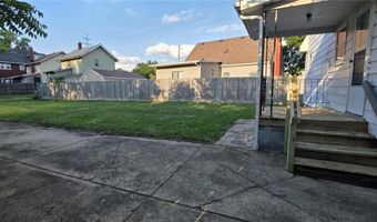 623 Cole Ave, Akron, OH 44301