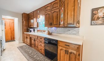 435 W Main St, Arcola, IL 61910