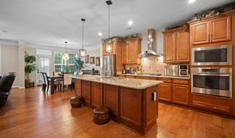 24619 GREYSTEEL Sq, Aldie, VA 20105