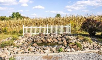 2322 New Milford Rd, Atwater, OH 44201