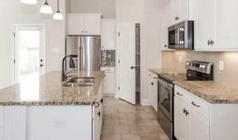 14731 Eva Cir, Athens, AL 35613