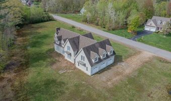 5 Liberty Ln, Barrington, NH 03825