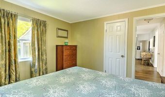 56 King Philip Rd, Narragansett, RI 02882