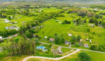 391 U Rd, Arthurdale, WV 26520
