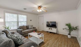 114 Barrington Dr 4, Athens, GA 30605