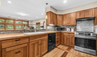 6005 ANNISTON Rd, Bethesda, MD 20817