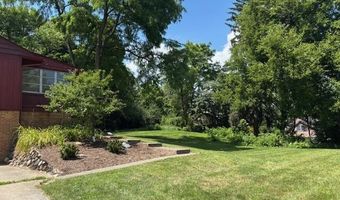580 Riverview Dr, Ann Arbor, MI 48104
