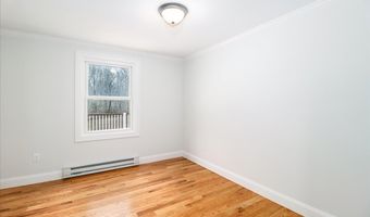 27 Long Meadow Ln, Bethel, CT 06801