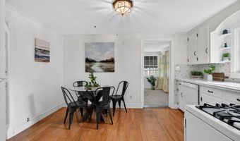 9 Stratford Rd, Andover, MA 01810
