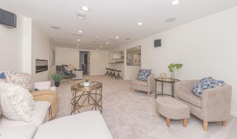 1729 Weldon Blvd, Ann Arbor, MI 48103