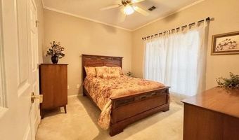 306 Hickory Ln, Batesville, MS 38606