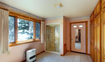 915 Fiske Rd, Alburgh, VT 05440