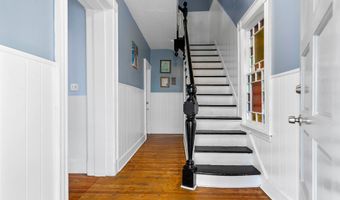 47 Lenox Ave, Bridgeport, CT 06605