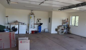 1155 W Half Moon Ct, Ash Fork, AZ 86320