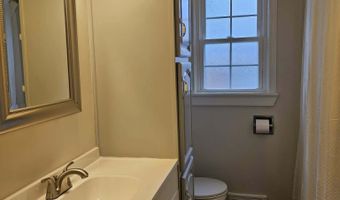 4512 Columbus Ave, Anderson, IN 46013