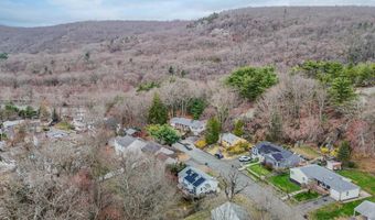 149 Highland Ave, Beacon Falls, CT 06403