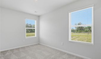157 Village Green Dr, Adairsville, GA 30103