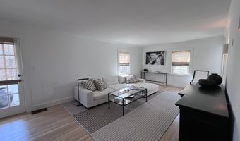 66 Howard St, Bangor, ME 04401