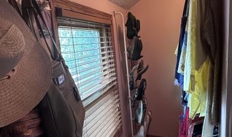 709 N St, Aurora, NE 68818