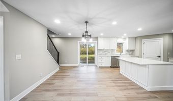 483 Townline Rd, Aurora, OH 44202