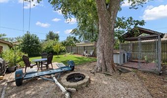 539 W Rose Ave, Addison, IL 60101