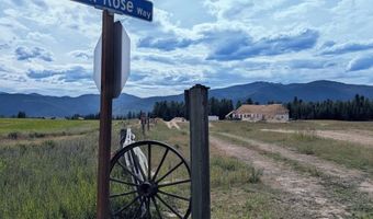 22 April Rose Way, Bonners Ferry, ID 83805
