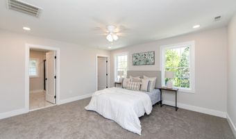 509 ELM Ave, Audubon, NJ 08106