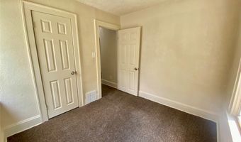 2124 17th St SW, Akron, OH 44314