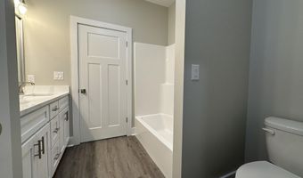 1332 Jackson St, Baker, FL 32531