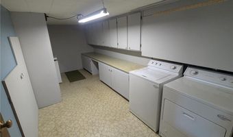 1608 Plainview Ln, Albert Lea, MN 56007