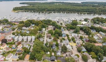 42 Marlborough St, East Greenwich, RI 02818