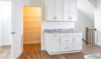 43017 Debonair Ter, Ashburn, VA 20148