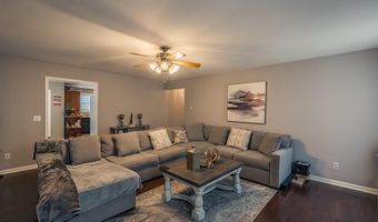 26 Columbia St, Amsterdam, NY 12010