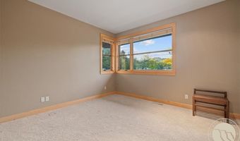 6090 Masters Blvd, Billings, MT 59106